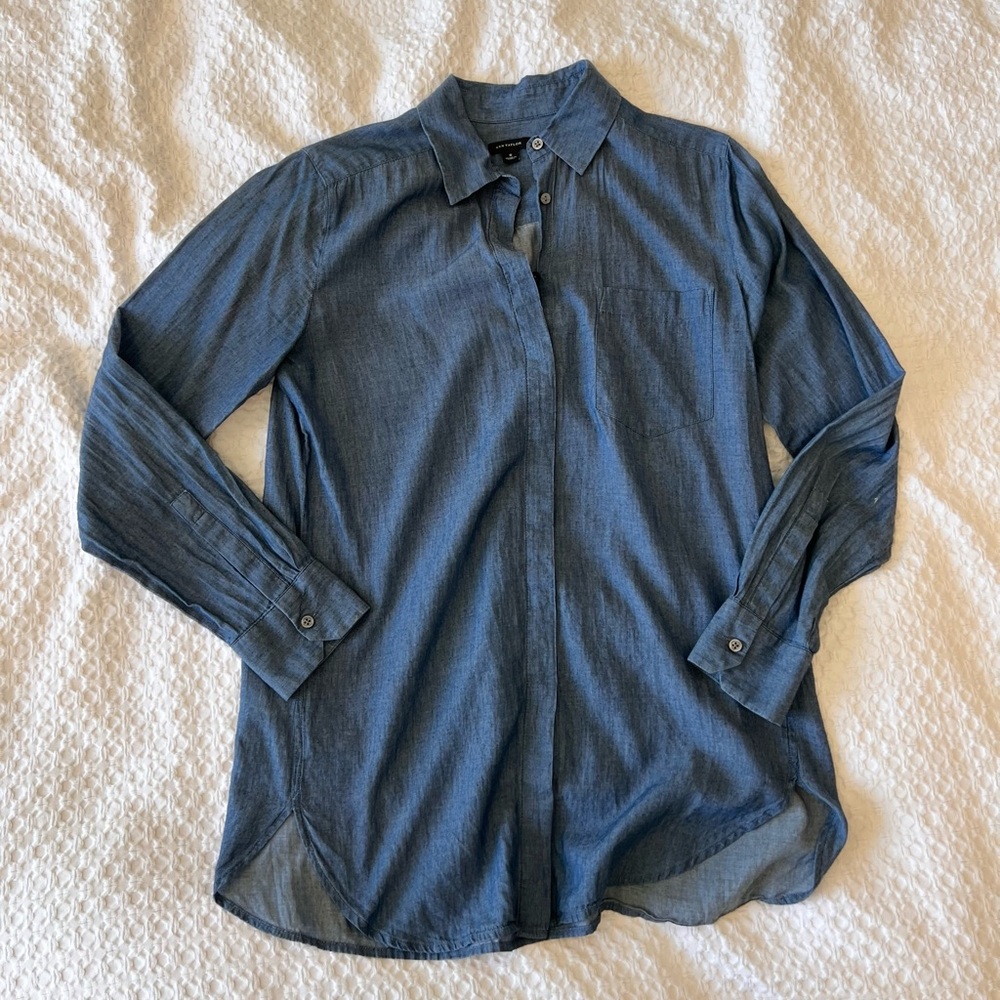 Ann Taylor Chambray Button Down with Hidden Buttons, Size S